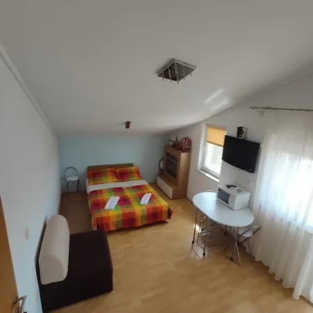 8660a * Vinišće